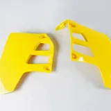 jaune